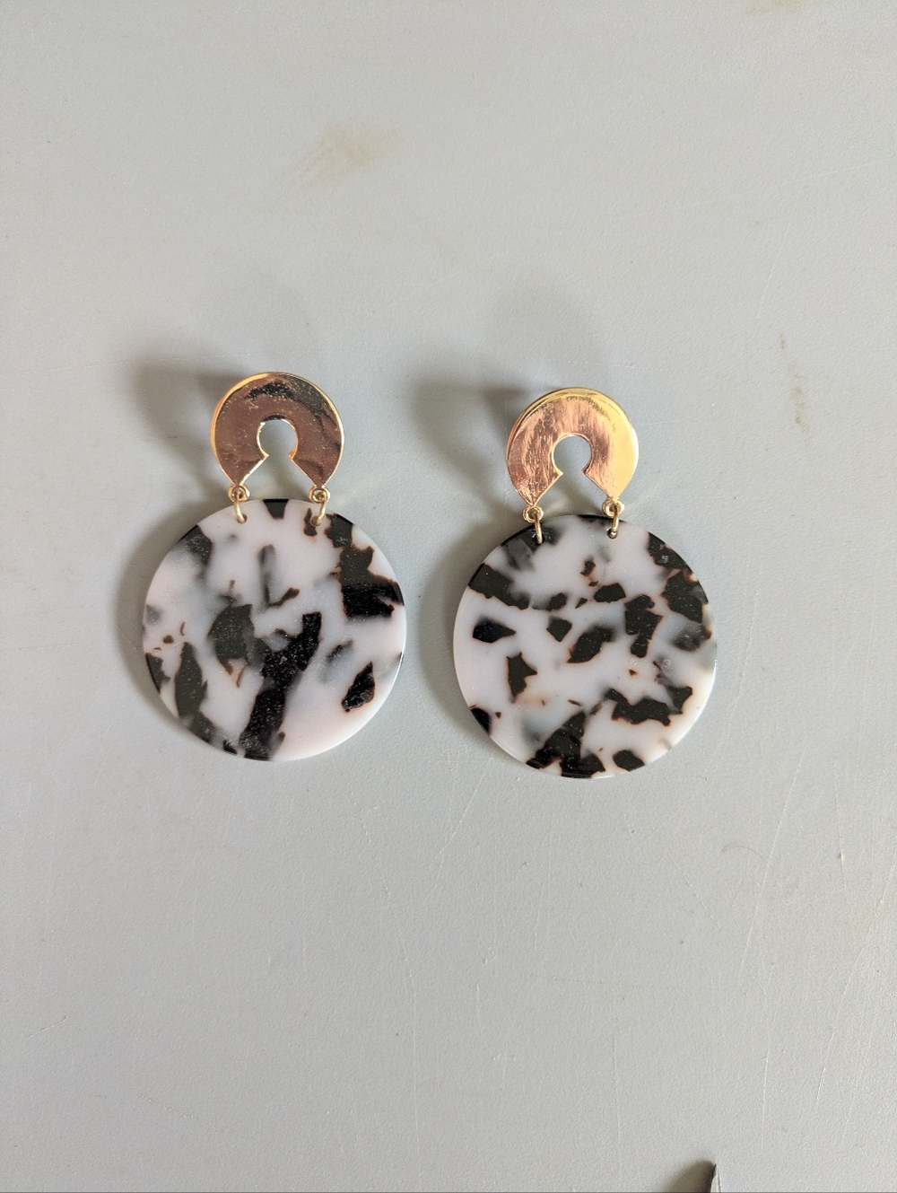 Black & White Marbled Tortoise Shell Drop Earrings